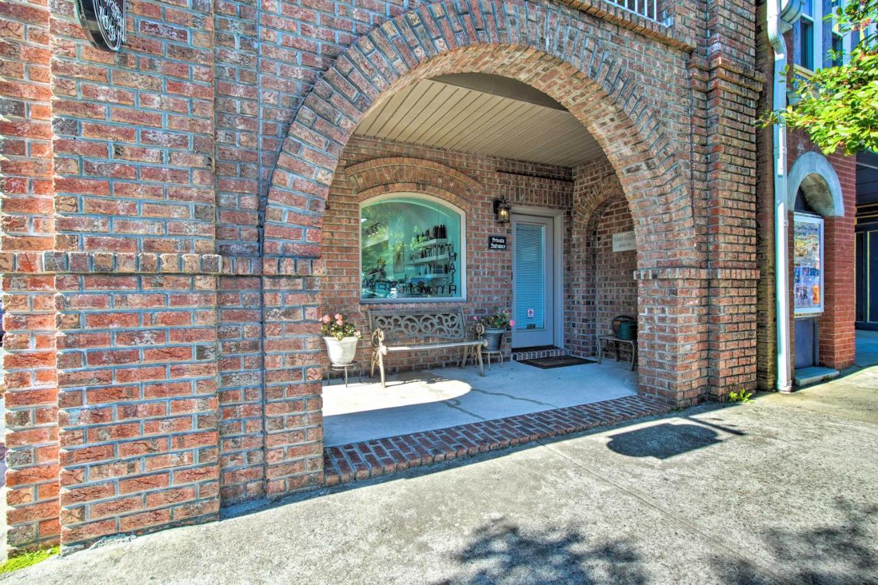 Southport Condo With Fire Pit, Deck And Private Pool Zewnętrze zdjęcie
